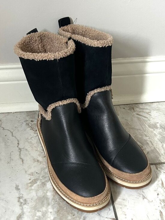 Toms Shoes - TOMS Makenna Womens 6.5 Black Leather Faux Fur Lined Winter Boots 10014172